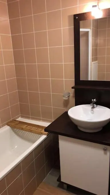 Les Déserts Au Bout Du Bois Piscine Sauna Hammam Accessible En Saison Et Le Logement Accessible Toute L Annee 0*, Les Déserts