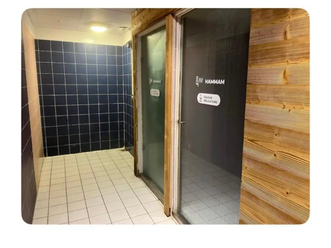 Les Déserts Au Bout Du Bois Piscine Sauna Hammam Accessible En Saison Et Le Logement Accessible Toute L Annee